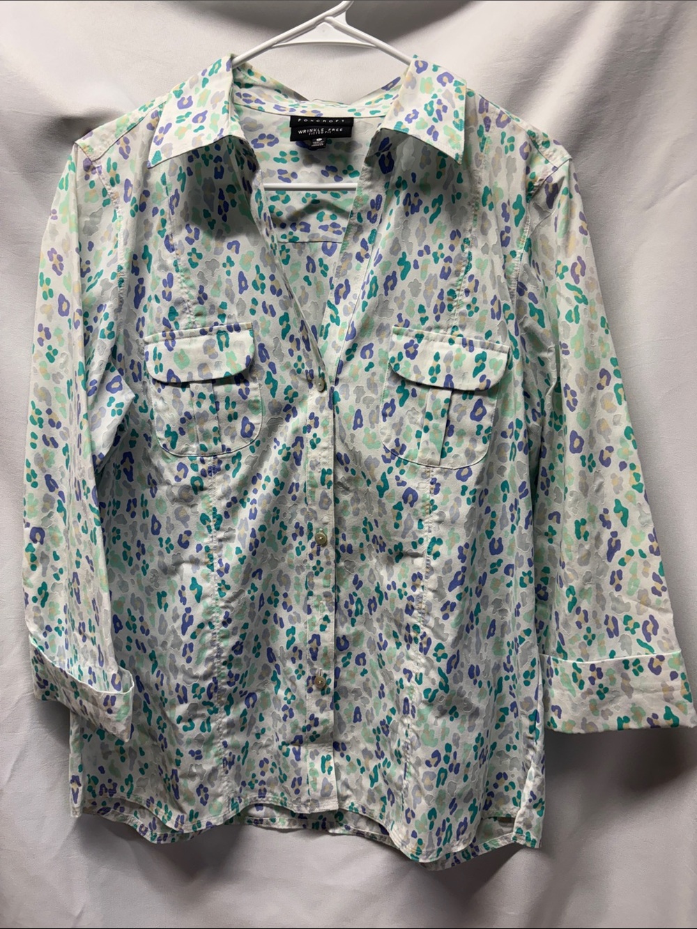 Foxcroft Women’s Button-down Top
